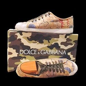 Men’s US size 10.5 Dolce & Gabbana sneakers.